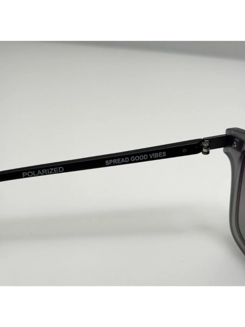 Life Is Good Sunglasses Kearsarge Grey Polarized